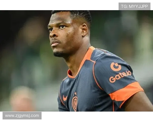 邓弗里斯表示腿部冰敷仅为预防球队正朝着正确方向前进