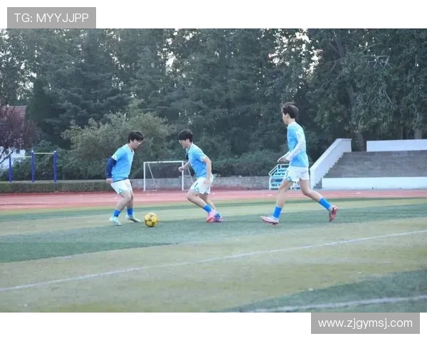 山东省首届“省长杯”大学生足球超级联赛：山东传媒职业学院vs莱芜职业技术学院精彩瞬间